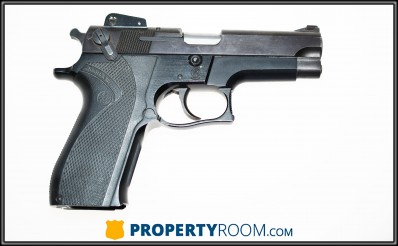 SMITH & WESSON 5904 9MM